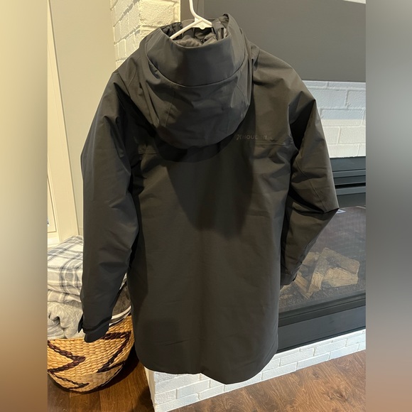 NWOT Houdini Insulated Fall In Women’s Parka Coat - True Black - Retail $700 - Picture 12 of 16